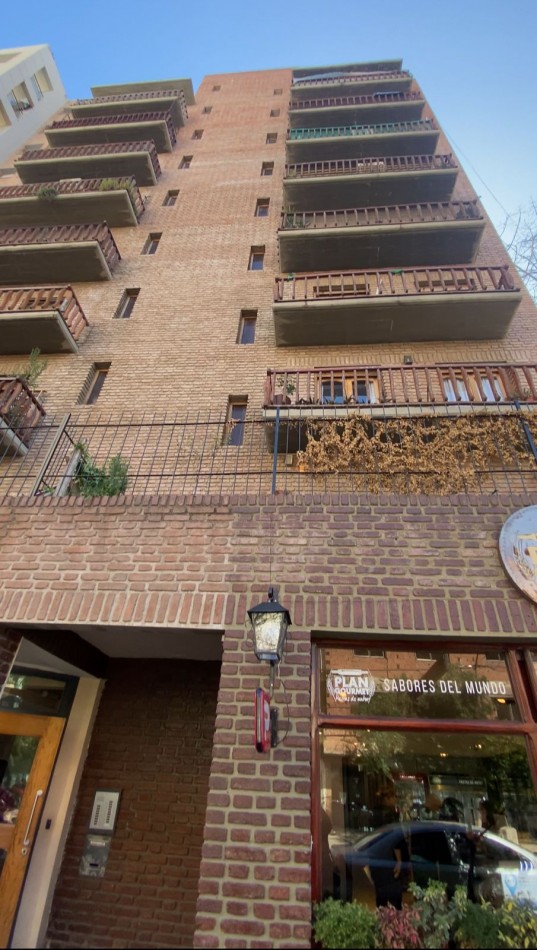 VENTA DEPARTAMENTO SEMIPISO BELGRANO AL 150 - 3 HAB - 2 COCHERAS