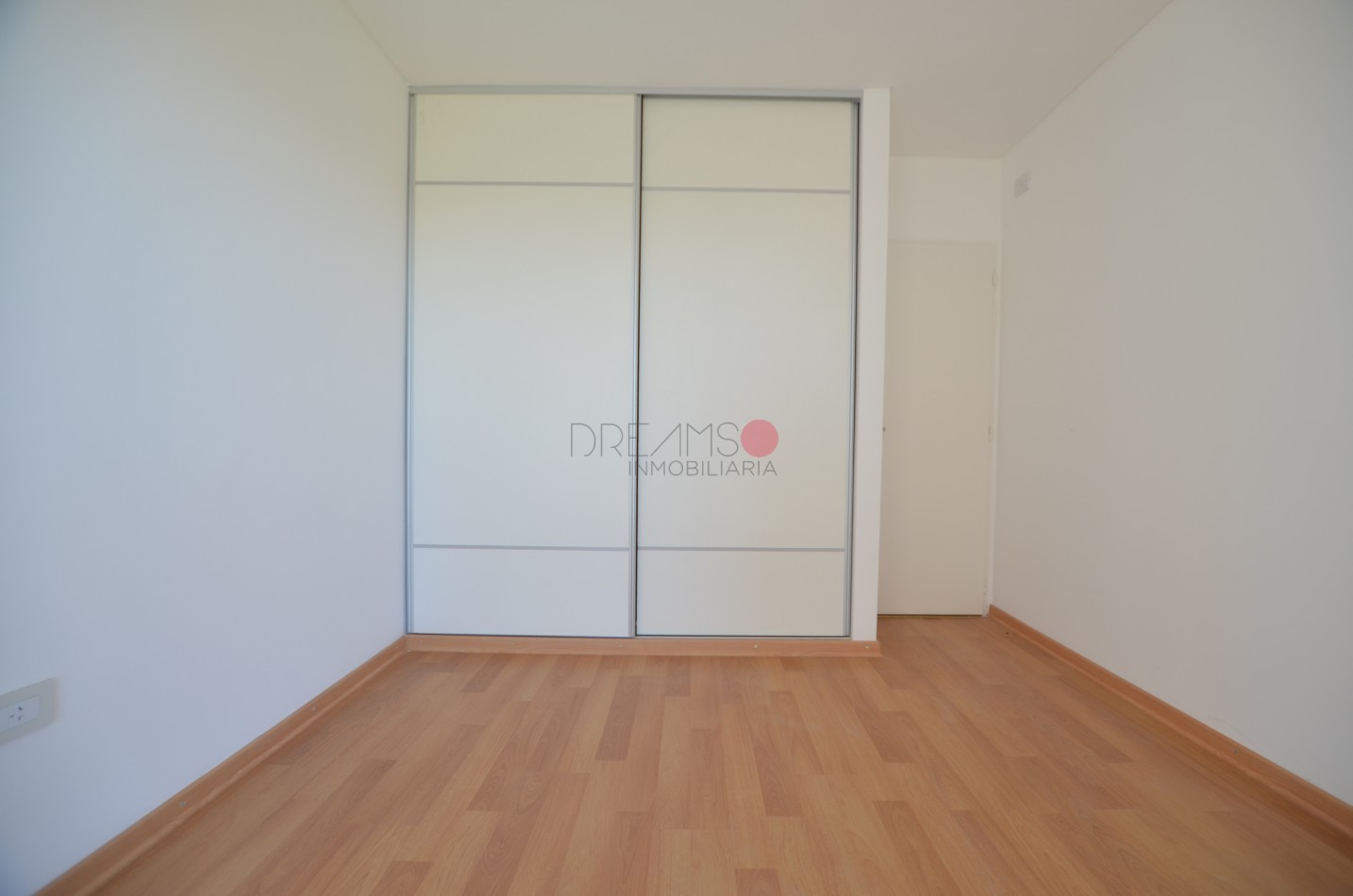 DEPARTAMENTO A ESTRENAR - EN VENTA