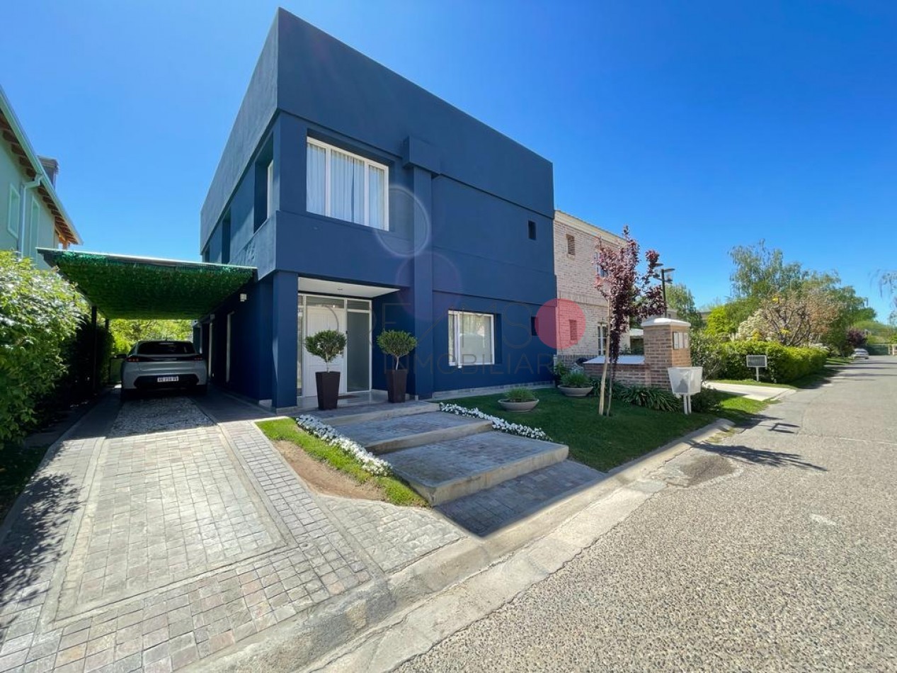 VENTA CASA 3 HAB en B° VILLA LUISA - HERMOSA!