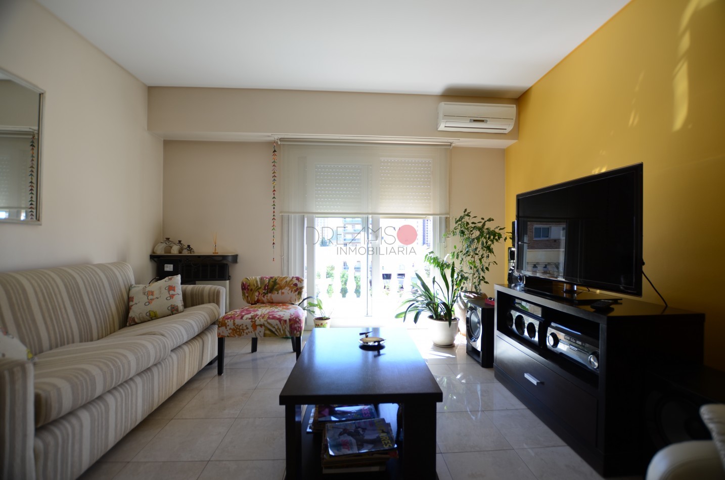 SEMIPISO AMOBLADO EN VENTA - 3 DORM